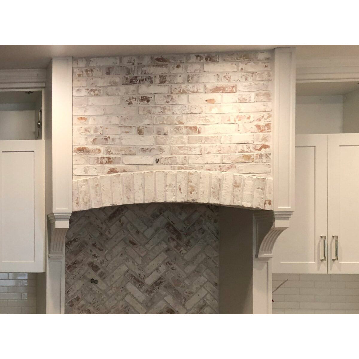 Ceramica - Town And Country - 4 in. x 8 in. Brick Tile - Manor Fireplace Install
