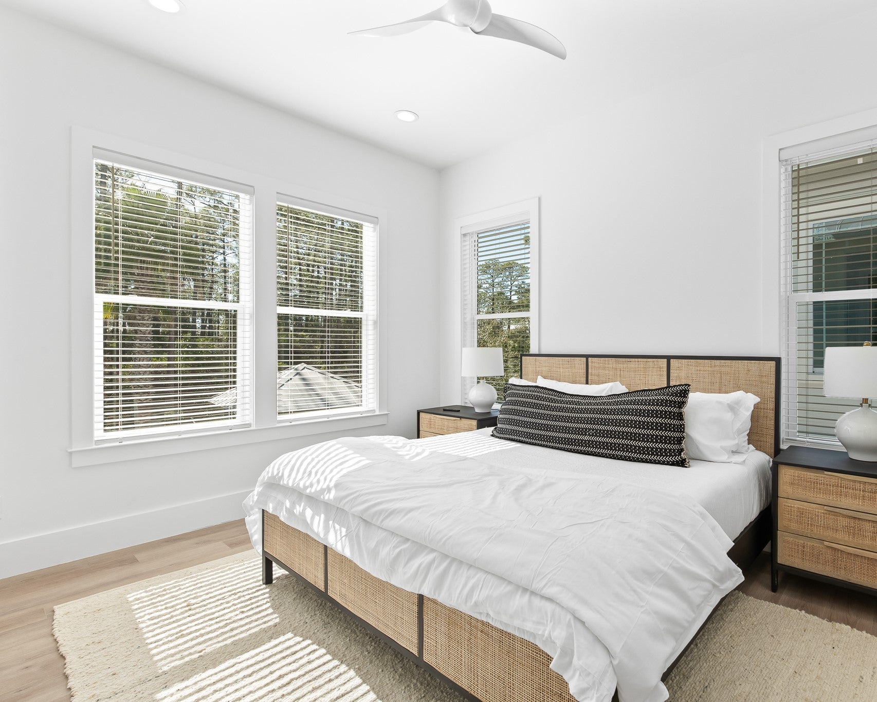 Modern Cozy Neutral Flooring Options For Your Bedroom