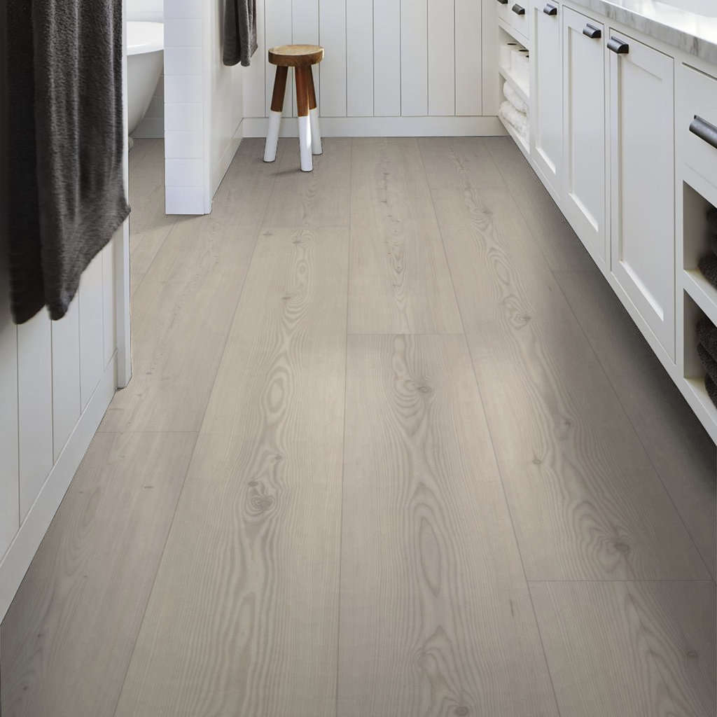 Shaw - Ascent LVP 9 in. x 72 in. - Alpine floor installation