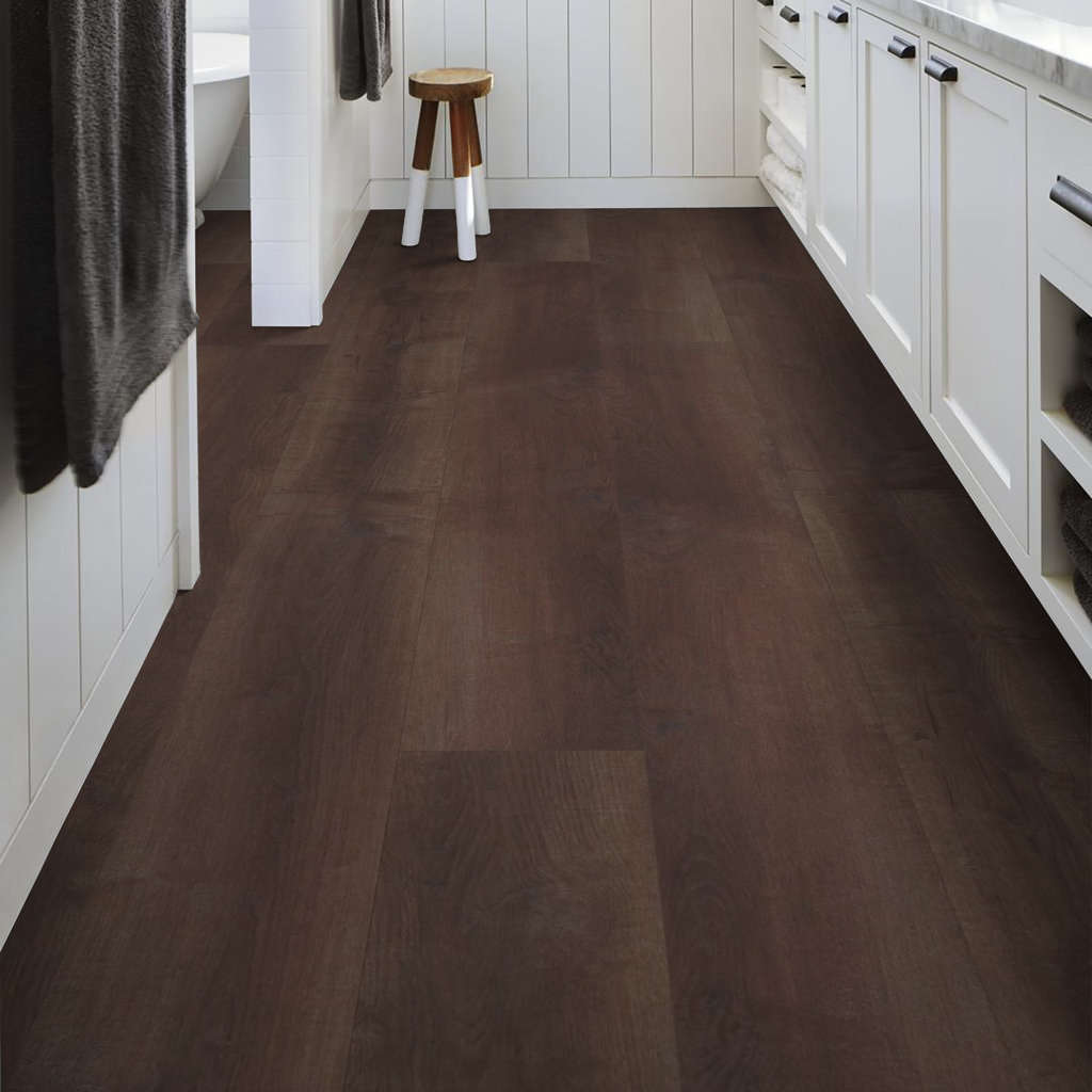 Shaw - Titan HD Plus Platinum LVP 9 in. x 72 in. - Pandora Oak floor installation