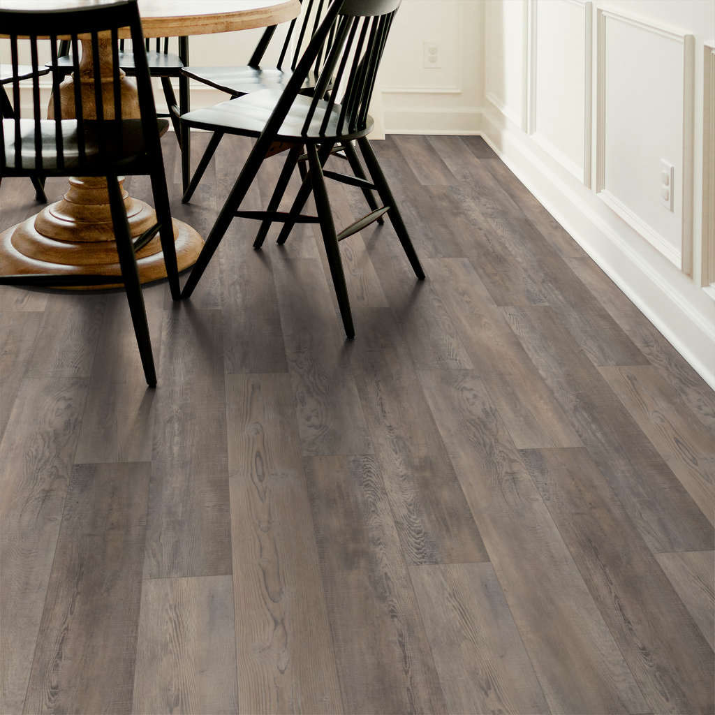 Shaw - Pantheon HD Plus LVP 7 in. x 48 in. - Tempesta floor installation