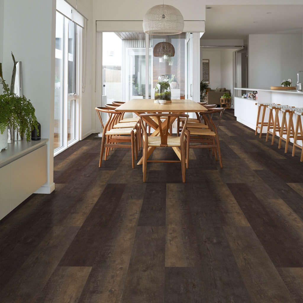 Shaw - Titan HD Plus Platinum LVP 9 in. x 72 in. - Timeless Barnbo floor installation