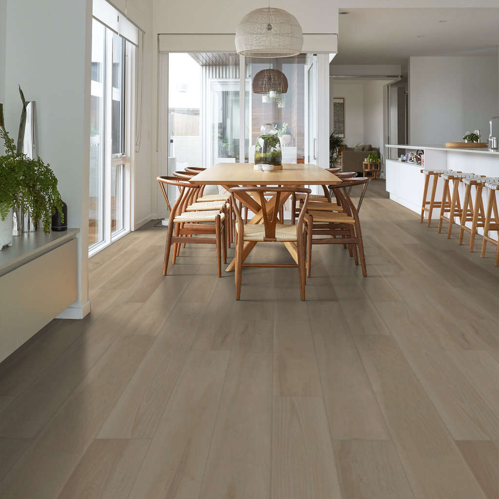 Shaw - Titan HD Plus Platinum LVP 9 in. x 72 in. - Heritage Hickory floor installation