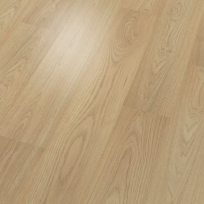 Mohawk - RevWood Premier | Eden Springs Laminate - Criollo Hickory Angled