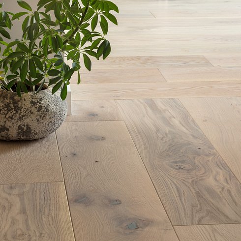 Anderson Tuftex Hardwood - Kensington - Engineered White Oak - Holland Park Close View