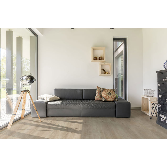 Jackson Vinyl - High Rise - 7 in. x 48 in. - Abby Stone Installed