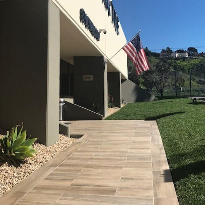 Arizona Tile - Aequa Series - 8" x 32" R11 Anti Slip Porcelain Tile - Tur floor installation