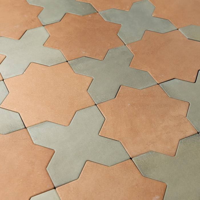 ヨビニオンマルル IMO-KUNI - Crossville Studios