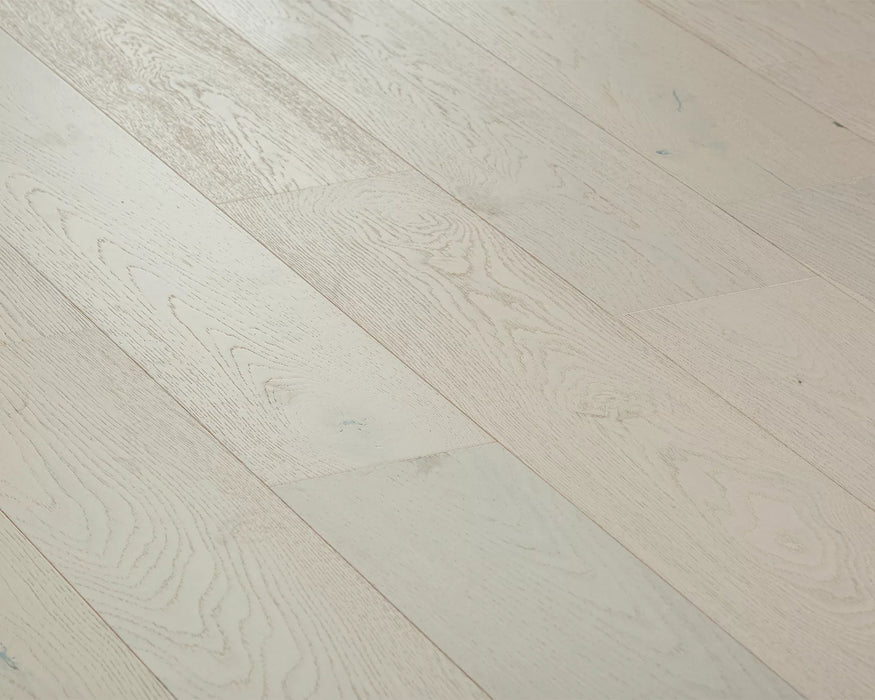 LW Flooring - Sonoma Valley - 7.5" x 75 1/4" RL - Engineered Hardwood - Chardonnay Close view