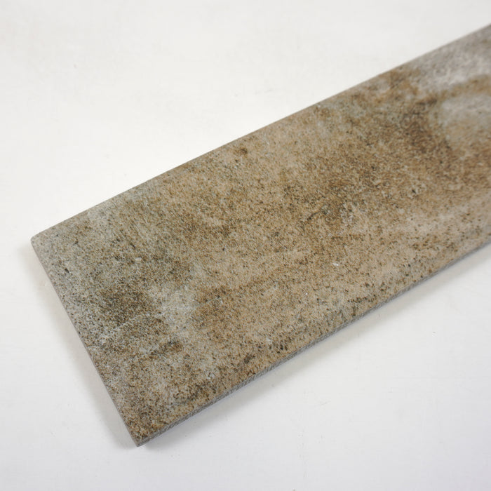 Tesoro - Chelsea Collection - 2.5 in. x 10 in. Porcelain Tile - Coffee House Close