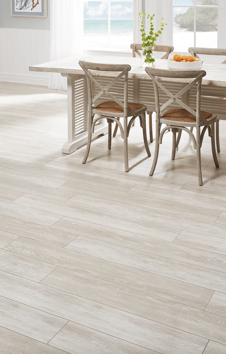 Choice Flooring - Santa Monica Vinyl Series - Beach House Room