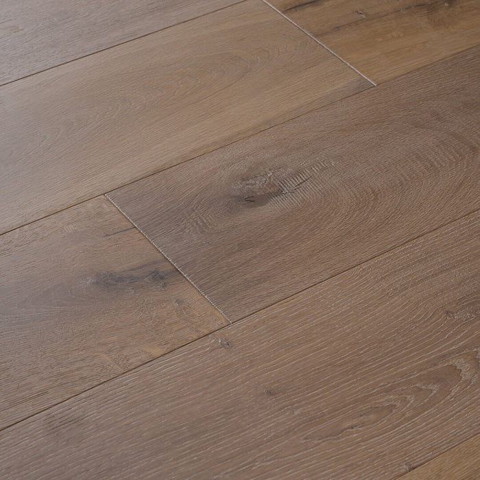 The Colonial Collection - European Oak 7 1/2" - Andover 3