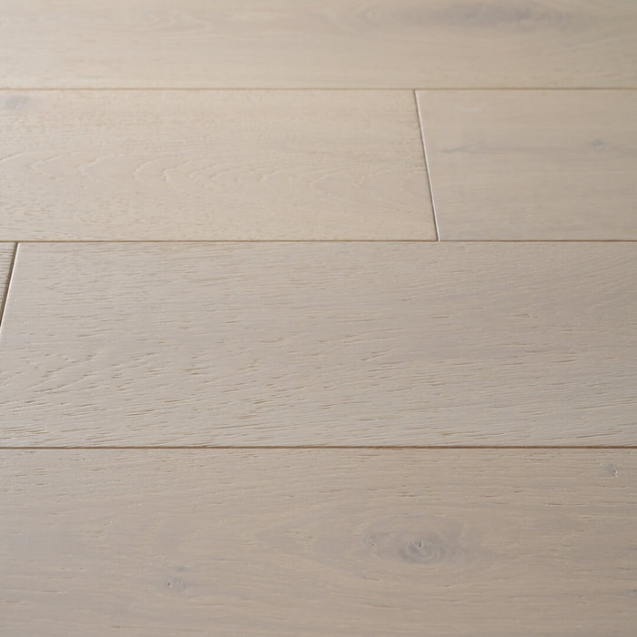The Colonial Collection - European Oak 7 1/2" - Wellesley 4