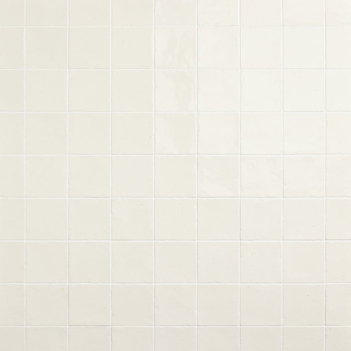 Daltile - Contempee Collection - 4 in. x 4 in. - Handcrafted Glossy Ceramic Wall Tile - Jasmine Installed