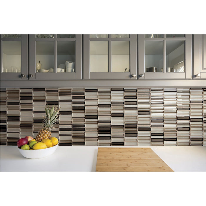 Daltile - Cascading Waters Glass Mosaic - Earth Tide Room Scene