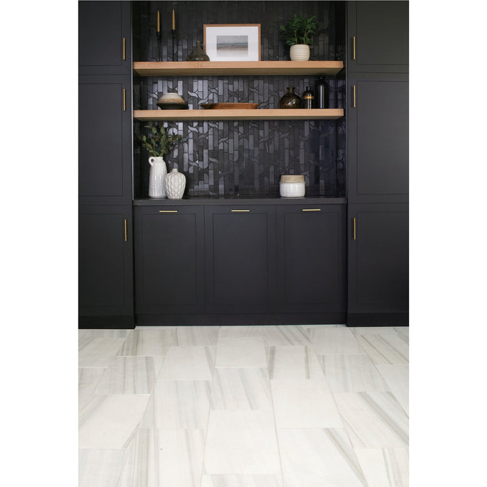 Daltile - Pietra Divina 12 in. x 24 in. - Calacatta Dolomiti Polished Installed