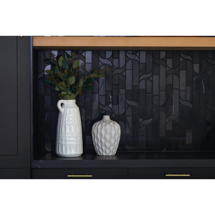 Daltile - Pietra Divina 12 in. x 11 in. Cupola Mosaic - Nero Marquina Wall Install