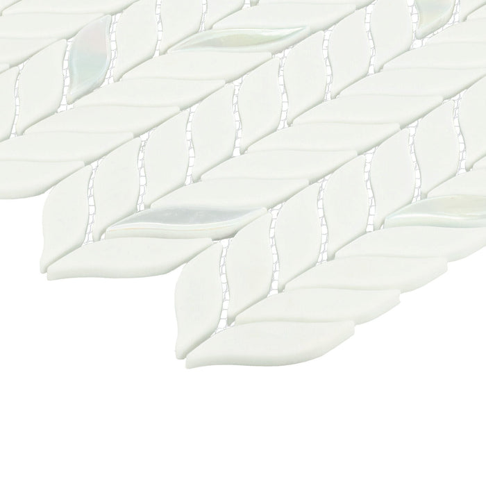 Daltile - Starcastle Glass Leaf Mosaic - Celestial Close View