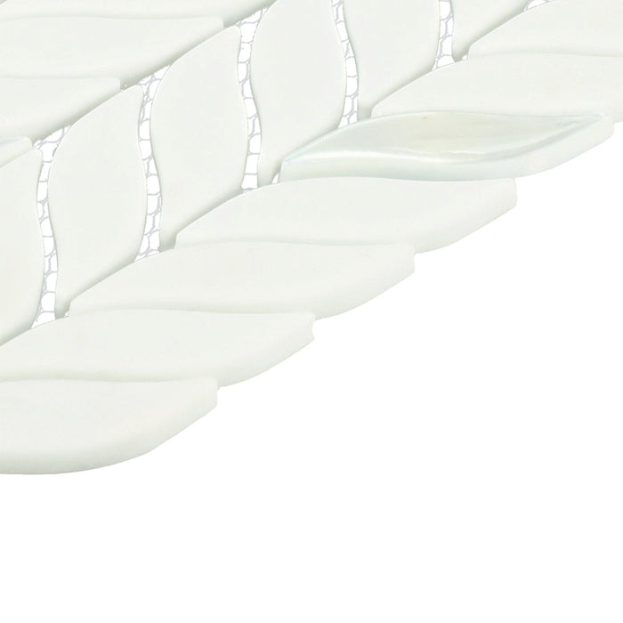 Daltile - Starcastle Glass Leaf Mosaic - Celestial Edge View