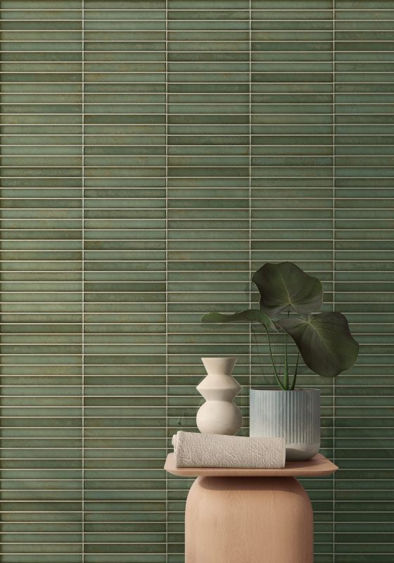 LaPlatera - Pencil Collection - 14 in. x 14 in. Wall Tile - Raku Emerald Installed