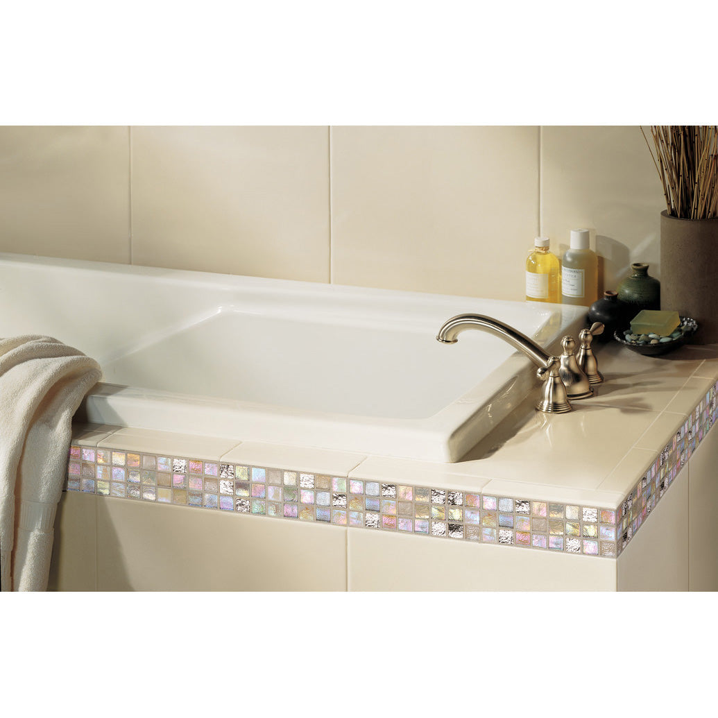 Daltile - City Lights Glass Mosaic - CL64 Hollywood Installed