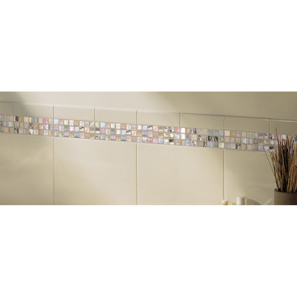 Daltile - City Lights Glass Mosaic - CL64 Hollywood Installed