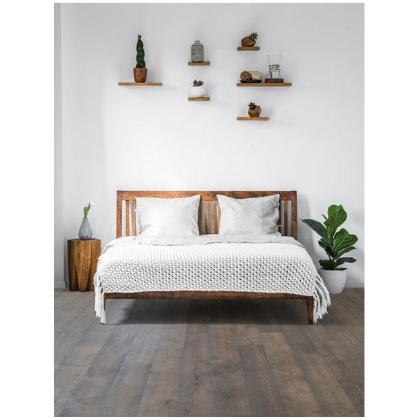 Earthwerks - Costa Brava Engineered Hardwood - Manresa Room Scene