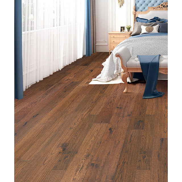 Eagle Creek - Regal Collection - Engineered Hardwood - Chester Room Scene