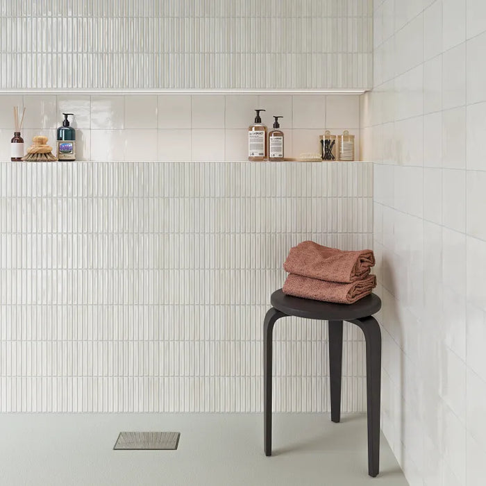 Arizona Tile - Flash Bars 5x10 Glossy Ceramic Mosaic - Ivory wall installation