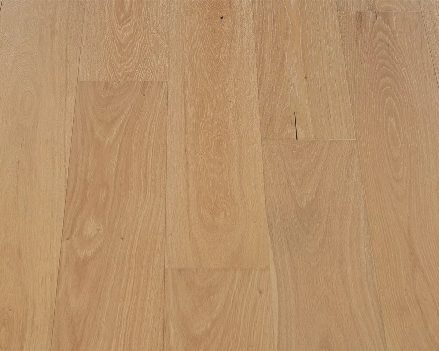 LW Flooring - Sonoma Valley - 7.5" x 75 1/4" RL - Engineered Hardwood - Madeira Close View 2