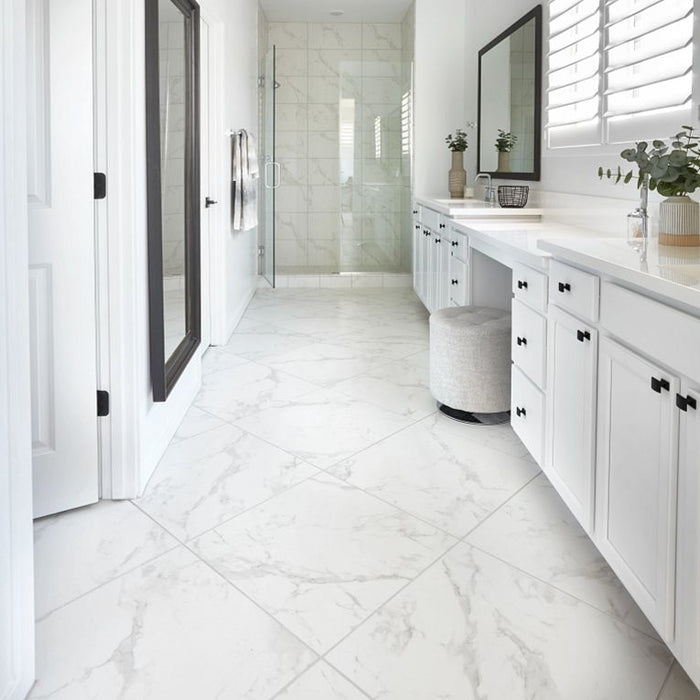 Arizona Tile - Themar Series - 24" x 24" Rectified Matte Porcelain Tile - Venato Gold - Bathroom Install