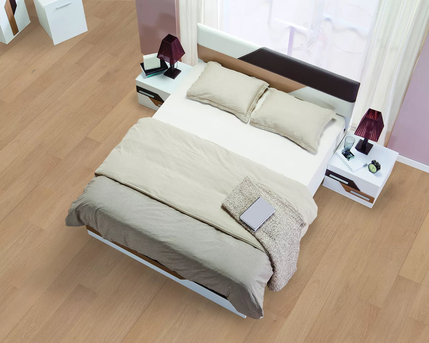 LW Flooring - Paradise Island - 10 1/4" x 86 5/8" RL - Engineered Hardwood - Maui Bedroom View
