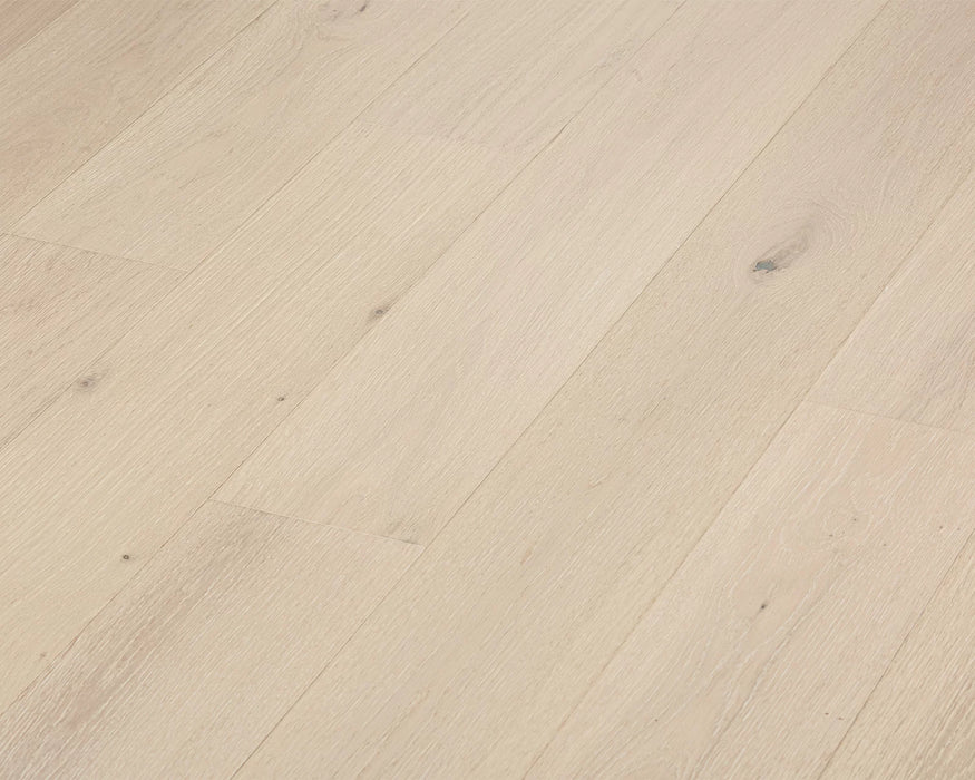 LW Flooring - French Impressions - 7" x 71" - Engineered Hardwood - Monet Close View