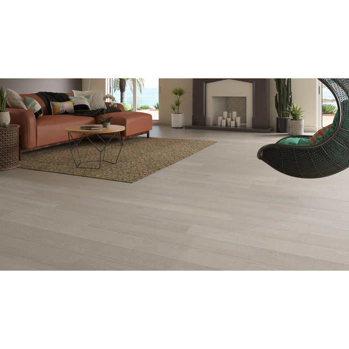 NovaFloor - Dansbee HDC Collection - Brushed Oak Glacier Room Scene