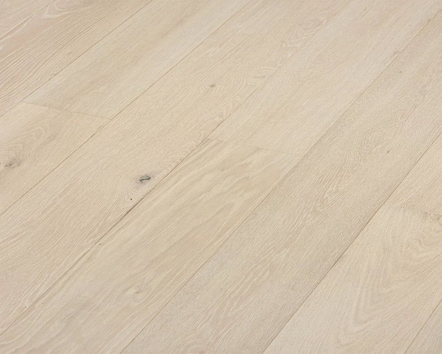 LW Flooring - French Impressions - 7" x 71" - Engineered Hardwood - Pissarro Close View