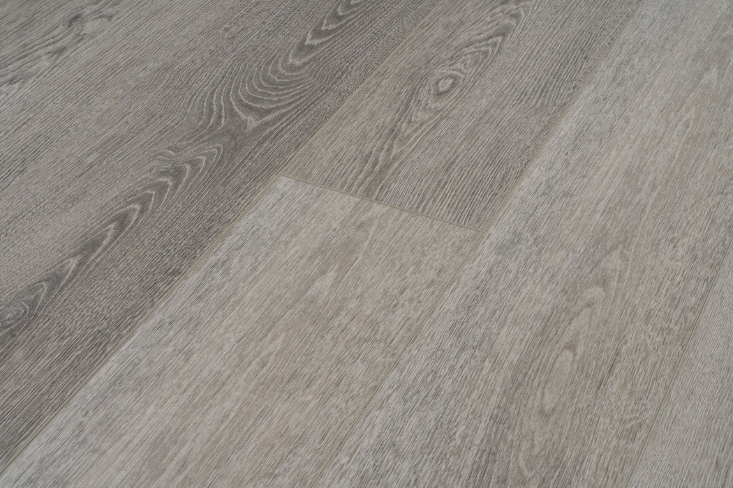 Provenza Floors - Concorde Oak Luxury Vinyl Plank - Willow Wisp Close View