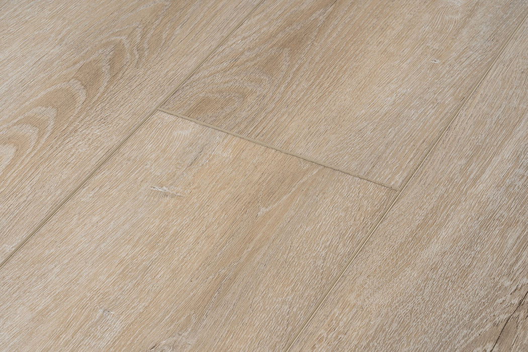 Provenza Floors - Moda Living Luxury Vinyl Plank - Trail Blazer Close View
