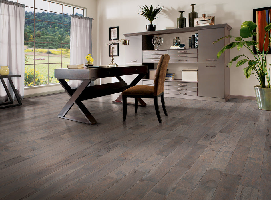 Hartco - American Scrape Solid Hardwood - Summer Memory Installed