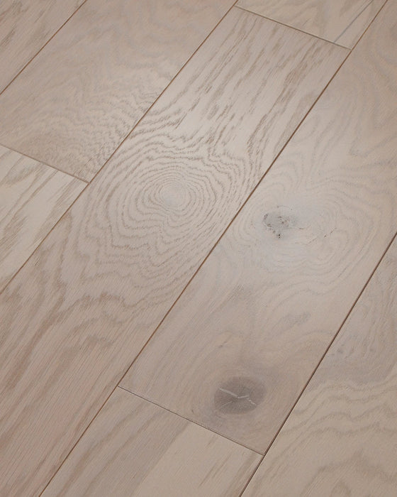 Shaw - Villa Hardwood SW705 - Quartz Angled