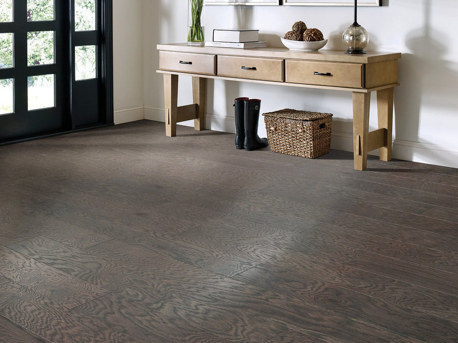 Shaw - Villa Hardwood SW705 - Basalt Room