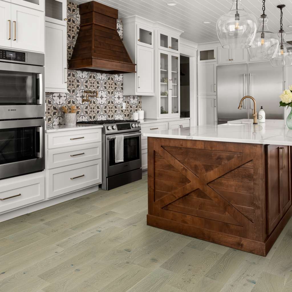 Shaw - Castlewood Oak Hardwood - 01075 Knight