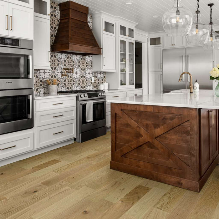 Shaw - Expressions Hardwood - 02050 Harmony Installed