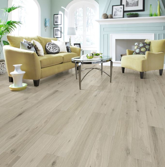 Tesoro - NaturaLux - 7.5 in. x 74 in. Engineered Hardwood - Sugar Oak Installed