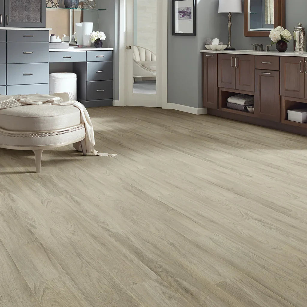 Shaw - Pantheon HD Plus LVP 7 in. x 48 in. - Pisa floor installation