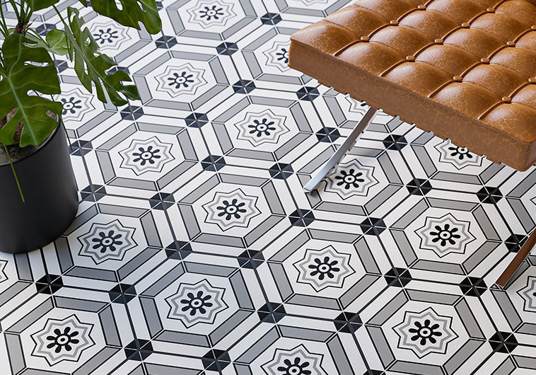 Bellagio - Cucina Italia Collection - 8" x 9" Porcelain Hex Tile - Cesto Di Fiori wall installation