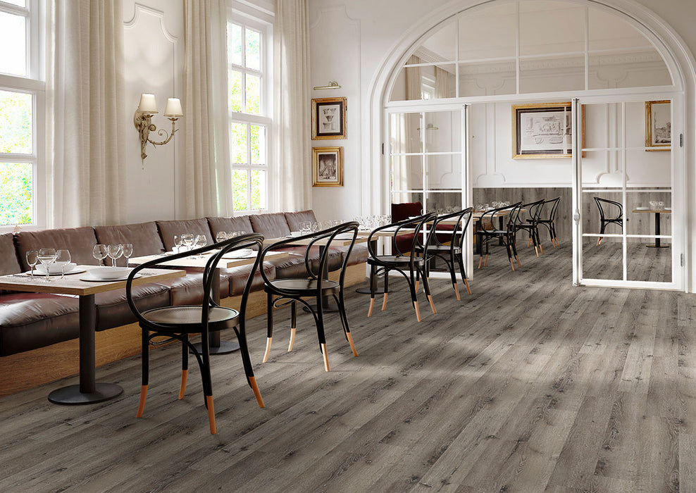 MSI - Dryback - Glenridge Series - Charcoal Oak Room scene