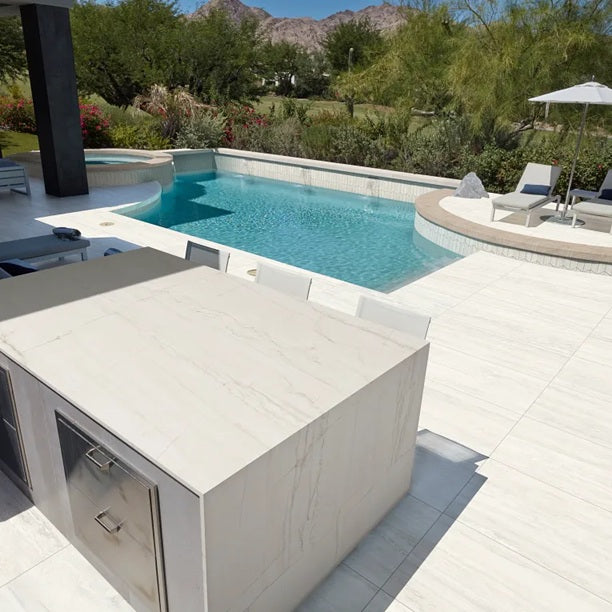 Arizona Tile - Invictus Vein Cut Chevron Matte Porcelain Mosaic - Ivory wall installation
