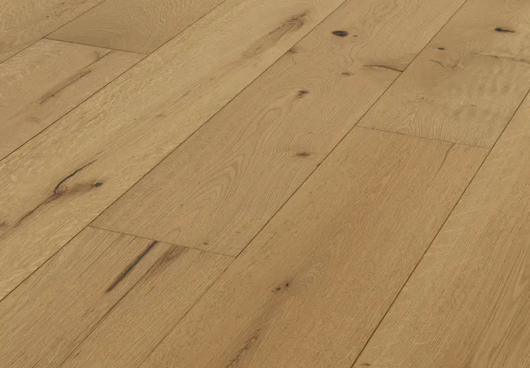 Mannington - Monogram Engineered Hardwood - Latte Close View