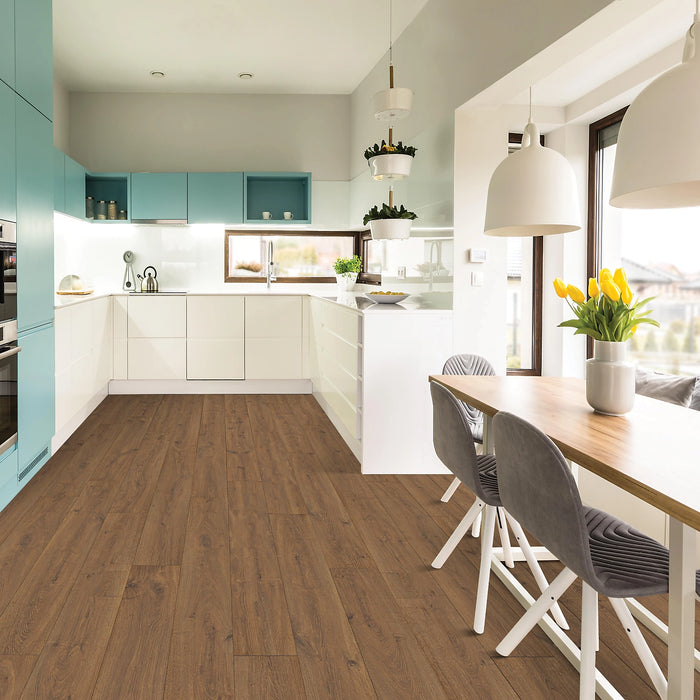 Quickstep - NatureTEK Plus - Vestia Collection Laminate Flooring - Russet Oak Room Scene