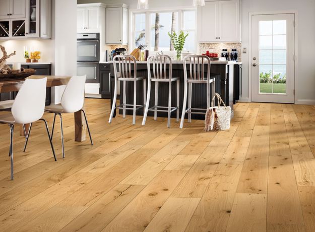 Robbins - Nature's Canvas Collection - 9" W - Engineered Hardwood - Natural floor installation